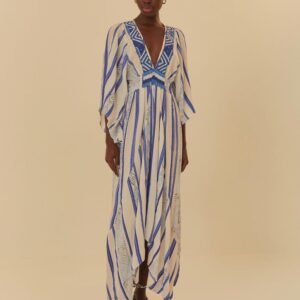 vestido longo bordado maré de sol